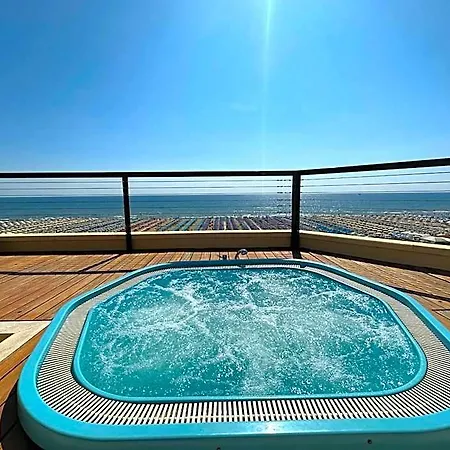 Piccadilly Penthouse With Jacuzzi *